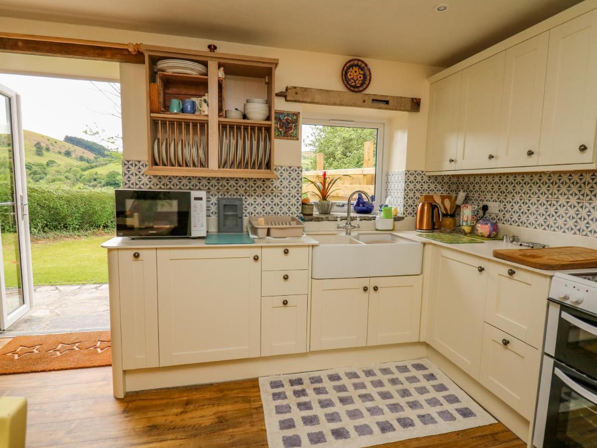 Buzzards Breg Villa Builth Wells Exterior photo